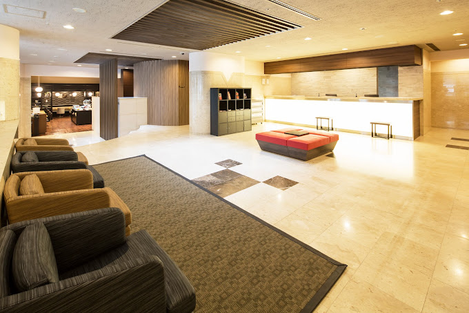 ueno-east_lobby_01.jpg