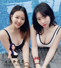 體驗一王二後帝王享受待遇   大奶姐妹花 你愛了嗎？