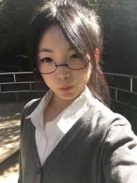 东京紅牌：安安 155/44/C/20歲 お茶目で可愛い、優しい性格、湿気に弱く、とても繊細
