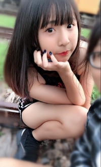 嘟嘟  156cm 43kg D 19歲  #活潑主動型  熱情積極 服務好配合  小女孩 #全程戴套 短期