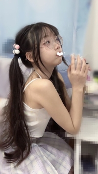 高雄幼齒學生妹：小可愛 155.B.43.19歲 #在校學生初次兼職 甜美 口技一流 無限制配合