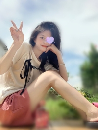 妥妥的甜妹 笑起來很治愈 超有初戀感