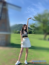 台北高檔學生妹：kimi 163.C.45.22歲 高校學生 輕盈的身材 優質的臉蛋 就像跟校花來場