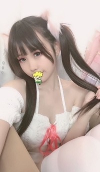 東京蘿莉學生：小乖 155cm.C.19歲.42kg #貧乳嫩妹幼幼 口爆 無套吹 顔射 全程超熱情主