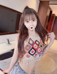 台北甜美學生妹：晨希 160 43.C.21歲 雪白粉嫩肌膚.粉紅酥胸 身材苗條 #無套吹 LG 69