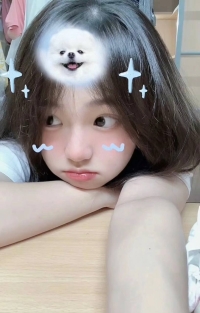 幼齒蘿莉援交妹：醬醬 157 C 42 19歲 甜美可愛 想體驗情侶般的愛愛快樂嗎 找她就對了~