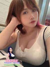 小茹 164  E 47 28歲  #大奶寂寞人妻   肉體上的碰撞