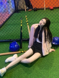 淡江學生妹：婷婷 165 C 45 22歲 高顔值 鉛筆腿 超白皙 優質！嫩白豆腐 女友感爆棚
