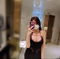 豪乳外送茶：香蕉 162.E.50.28歲 奶很大 胸很挺 豪乳妹妹 真奶無敵哦
