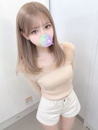 JP-東京 3186 【160cm · Ccup · 43kg · 23歲】氣質甜美型，笑容很有親和力