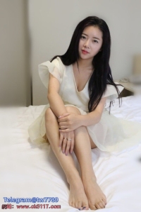 就是喜歡偷情感覺. 性慾很強  很喜歡敢玩