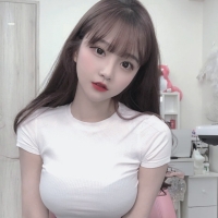 北部巨乳正妹：樣樣 163 E 47 22歲 小隻馬 身材非常火辣  膚白 初次兼職 女友feel