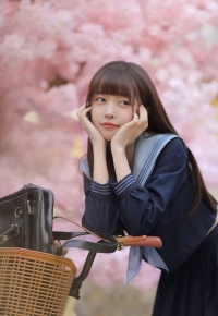小芽 150.B.39.18歲  急需開導！輟學少女の初次體驗！  喜歡年長大哥哥，人生閱歷豐