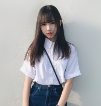 高雄氣質學生妹：薇薇 158 C 44 19歲 超美顏值 #配合度接近100%的優質嫩妹