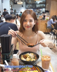 這位氣質貌美小主播簡直就是反差極品啊！