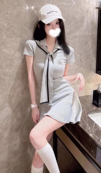 台北高檔茶：江奈 162 C 45 22歲 外貌甜美 皮膚白皙光滑 偏向肉骨FU 主動熱情 健談不