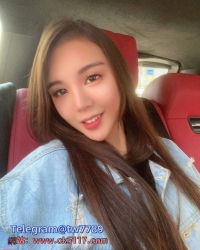 性感女神身材不錯 小蠻腰  有在練瑜伽