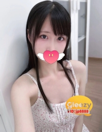 ▫️21歲 / Ccup / 160cm喜歡被抱緊被親親的女孩 喜歡看你笑的時候悄