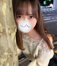 名字：陽菜 身材：156.C.42.23歲身材緊緻 線條漂亮 互動自然
