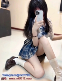 鄰家的那位可愛女孩，有著迷人的笑容和溫柔的氣質