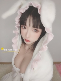 #日本東京美女 雪兒 162cm.E.20歲.46kg 甜美可愛 顏值高 傲人身材 絕對讓你過目不忘！