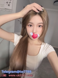 清新秀氣的外表 嬌小迷人的身軀充滿誘惑