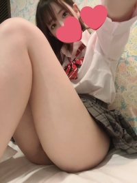 东京新女孩出张：真由乃 156.44.C.19歲 初下海首發青春肉體 顔值高 皮膚白 性經驗少