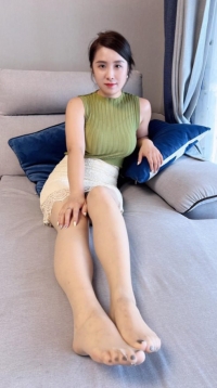 爆乳人妻茶：小麗 160 E 48 38歲 寂寞人妻兼職 如狼似虎的年紀 尺度大膽 敢玩 超級騷
