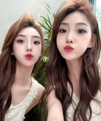#雙胞胎3P  #女大生  #在校在讀