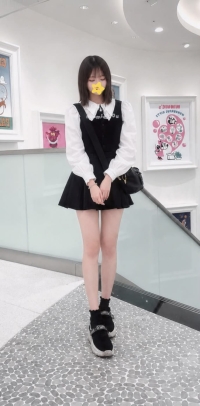 🇯🇵 番號：6032 資訊：158cm・E罩杯・44kg・22歲清純甜甜美少女超正