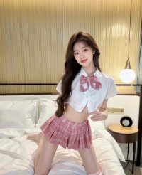 台中高顔值學生妹：小雲 161 B+ 20歲 喜歡玩角色扮演 喜歡玩角色扮演的哥哥們嘗試一下