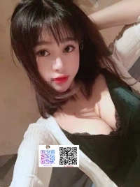 #東京デリヘル🌸她知道自己性感，也知道男人喜歡什麼。舌尖輕舔