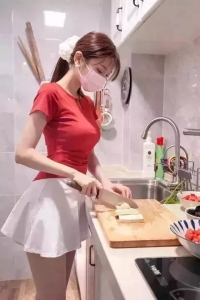 東京外送茶❤【162cm · Ecup · 47kg 】仿佛戀人般的貼心陪伴，令人心醉。