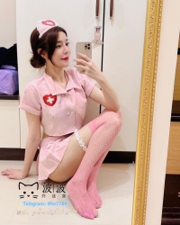 小妖精波妞化身「粉嫩俏護士」迷倒哥哥們！  亮出胸前飽滿的「D 級事業線」 真的太優